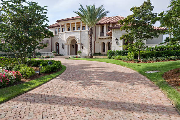Cobblestone Driveway Pavers in Fulton, MS